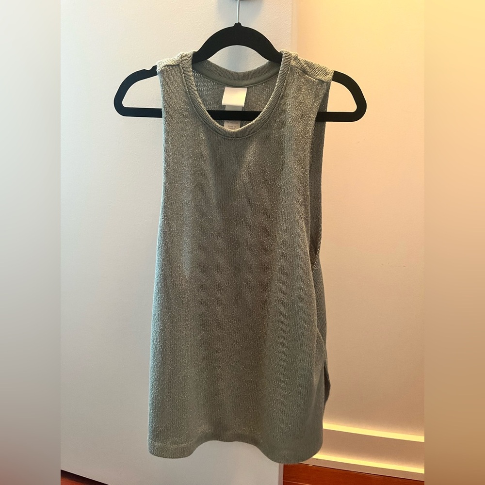 H&M Green Sleeveless Muscle Tee